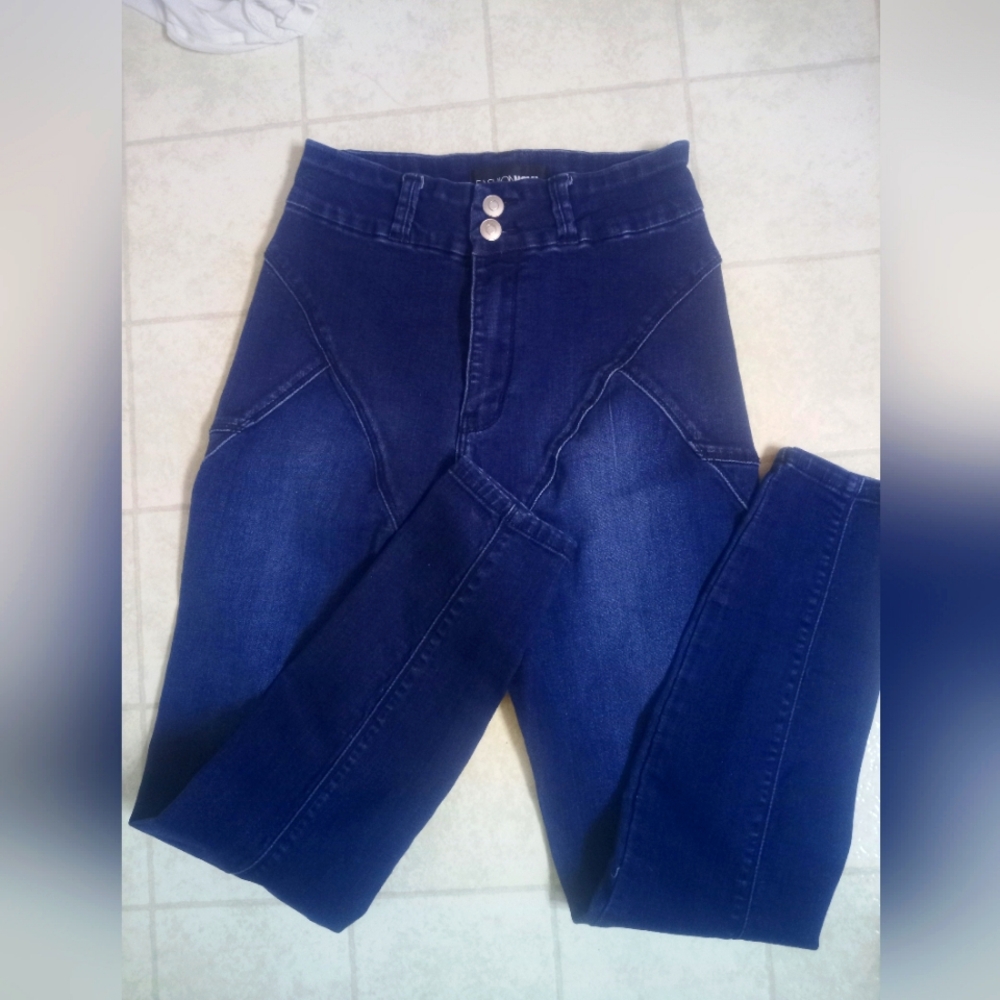 Women's Blue Jeans